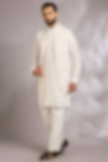 Ivory Silk Bundi Jacket Set by Rohit Gandhi & Rahul Khanna Men at Pernia's Pop Up Shop
