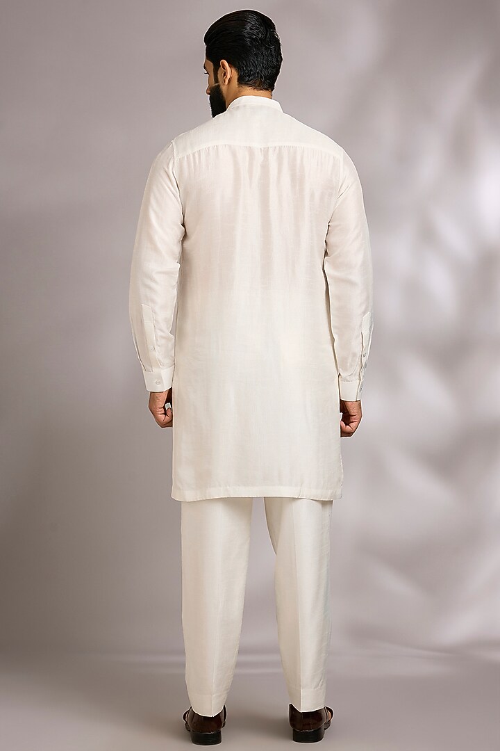 Ivory Silk Bundi Jacket Set by Rohit Gandhi & Rahul Khanna Men at Pernia's Pop Up Shop