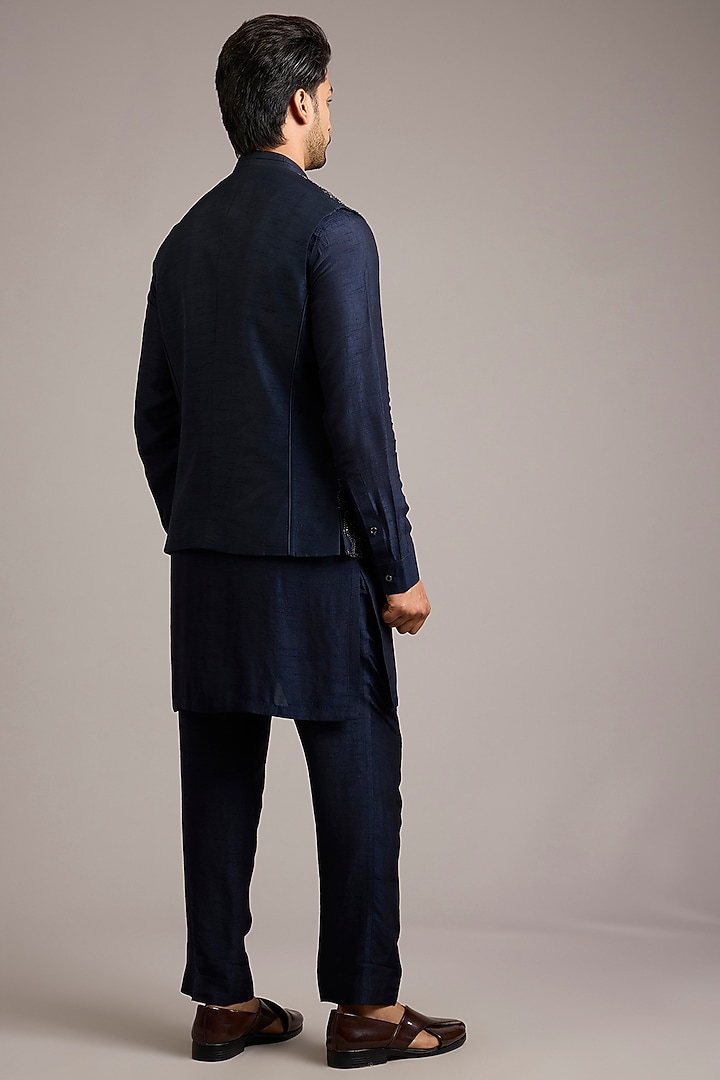 Navy Silk Embroidered Bundi Jacket Set by Rohit Gandhi & Rahul Khanna Men at Pernia's Pop Up Shop