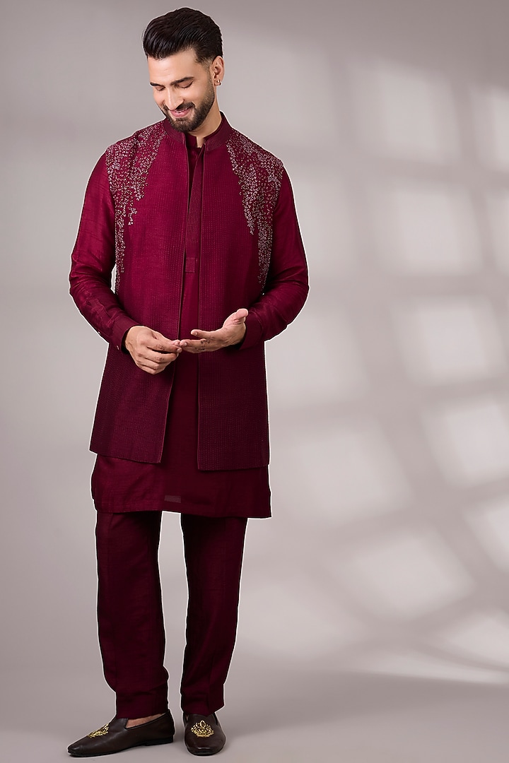 Crimson Red Silk Bundi Jacket Set by Rohit Gandhi & Rahul Khanna Men at Pernia's Pop Up Shop