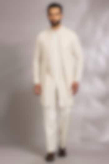 Ivory Silk Bundi Jacket Set by Rohit Gandhi & Rahul Khanna Men at Pernia's Pop Up Shop
