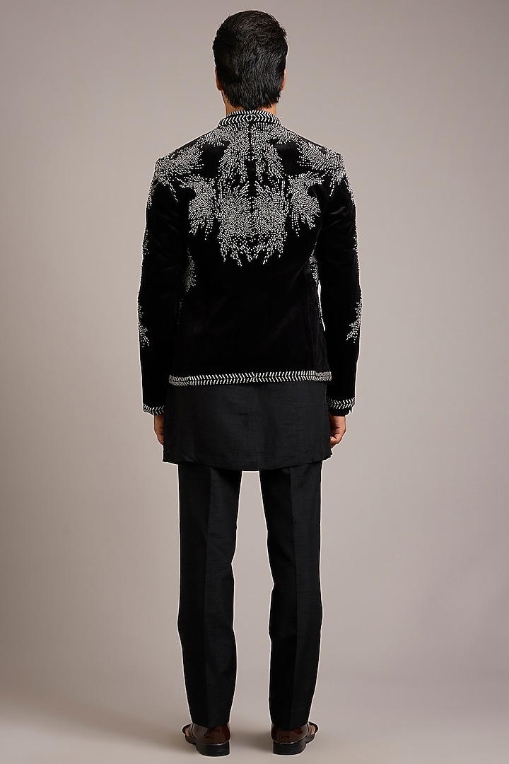 Black Velvet Embroidered Groom Indowestern Set by Rohit Gandhi & Rahul Khanna Men at Pernia's Pop Up Shop