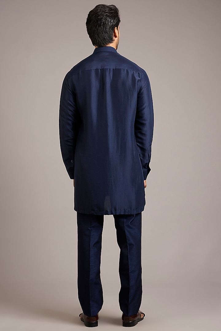 Navy Velvet Embroidered Groom Indowestern Set by Rohit Gandhi & Rahul Khanna Men at Pernia's Pop Up Shop
