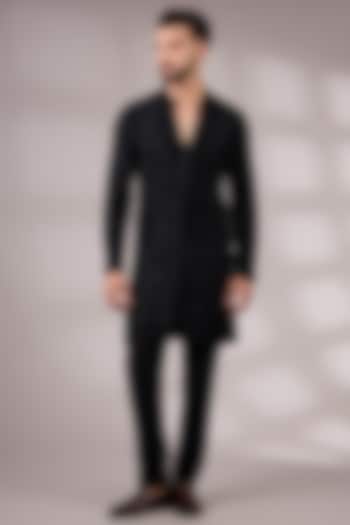 Black Silk Kurta Set by Rohit Gandhi & Rahul Khanna Men at Pernia's Pop Up Shop
