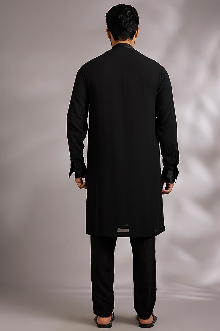 Black Silk Kurta Set by Rohit Gandhi & Rahul Khanna Men at Pernia's Pop Up Shop