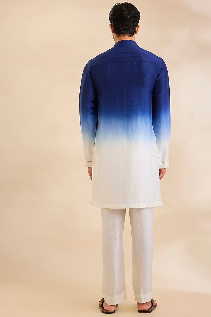 Ivory-Ink Blue Silk Kurta Set by Rohit Gandhi & Rahul Khanna Men at Pernia's Pop Up Shop