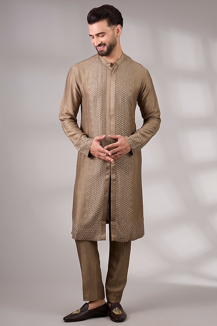 Antique Gold Silk Kurta Set by Rohit Gandhi & Rahul Khanna Men at Pernia's Pop Up Shop
