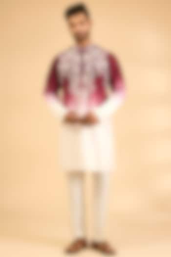 Crimson-White Silk Kurta Set by Rohit Gandhi & Rahul Khanna Men at Pernia's Pop Up Shop