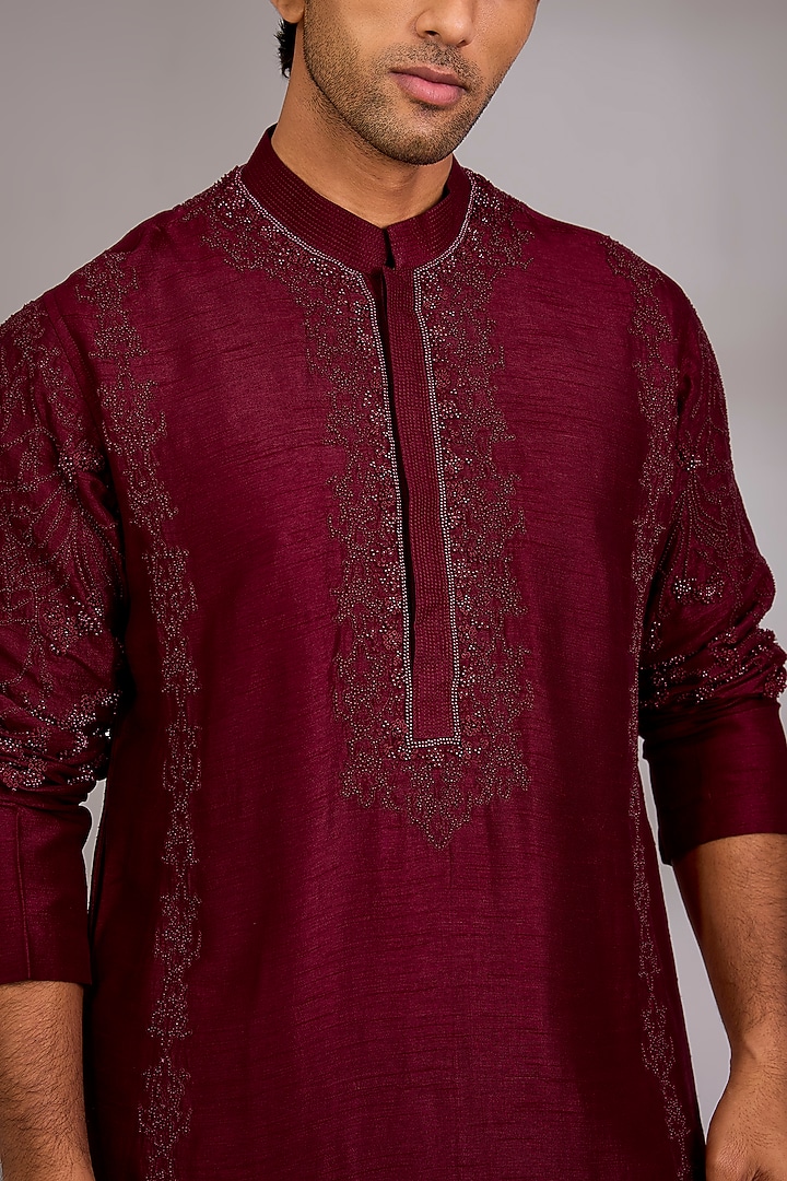 Deep Crimson Silk Kurta Set by Rohit Gandhi & Rahul Khanna Men at Pernia's Pop Up Shop
