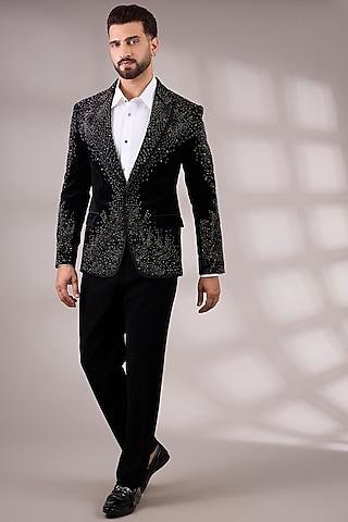 Black Velvet Tuxedo Set by Rohit Gandhi & Rahul Khanna Men