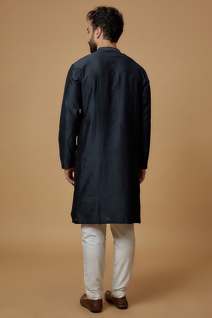 Navy Blue Cotton Silk Embroidered Kurta by Rohit Gandhi & Rahul Khanna Men at Pernia's Pop Up Shop