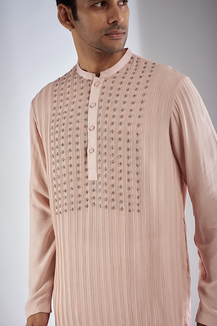 Blush Pink Georgette Embroidered Kurta by Rohit Gandhi & Rahul Khanna Men at Pernia's Pop Up Shop