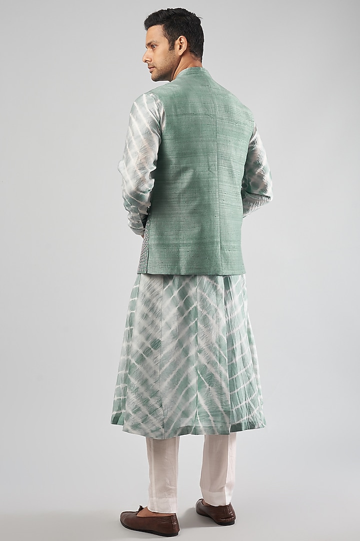 Mint Green Cotton Silk Embroidered Bundi Set by Rohit Gandhi & Rahul Khanna Men at Pernia's Pop Up Shop