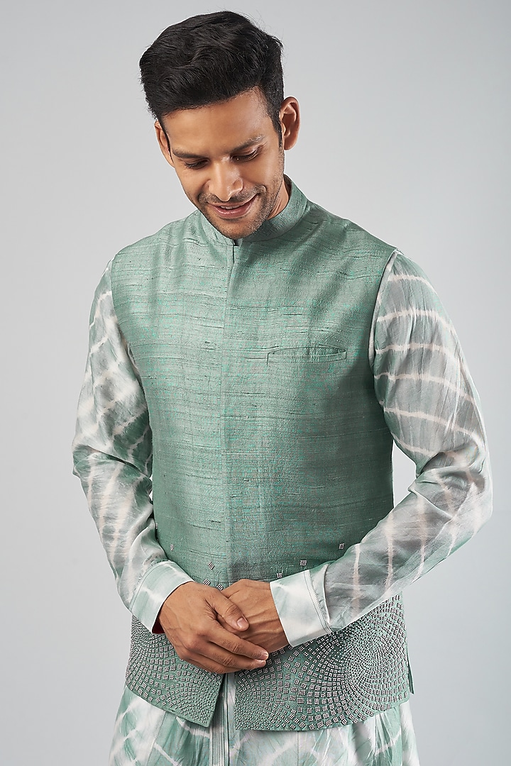 Mint Green Cotton Silk Embroidered Bundi Set by Rohit Gandhi & Rahul Khanna Men at Pernia's Pop Up Shop