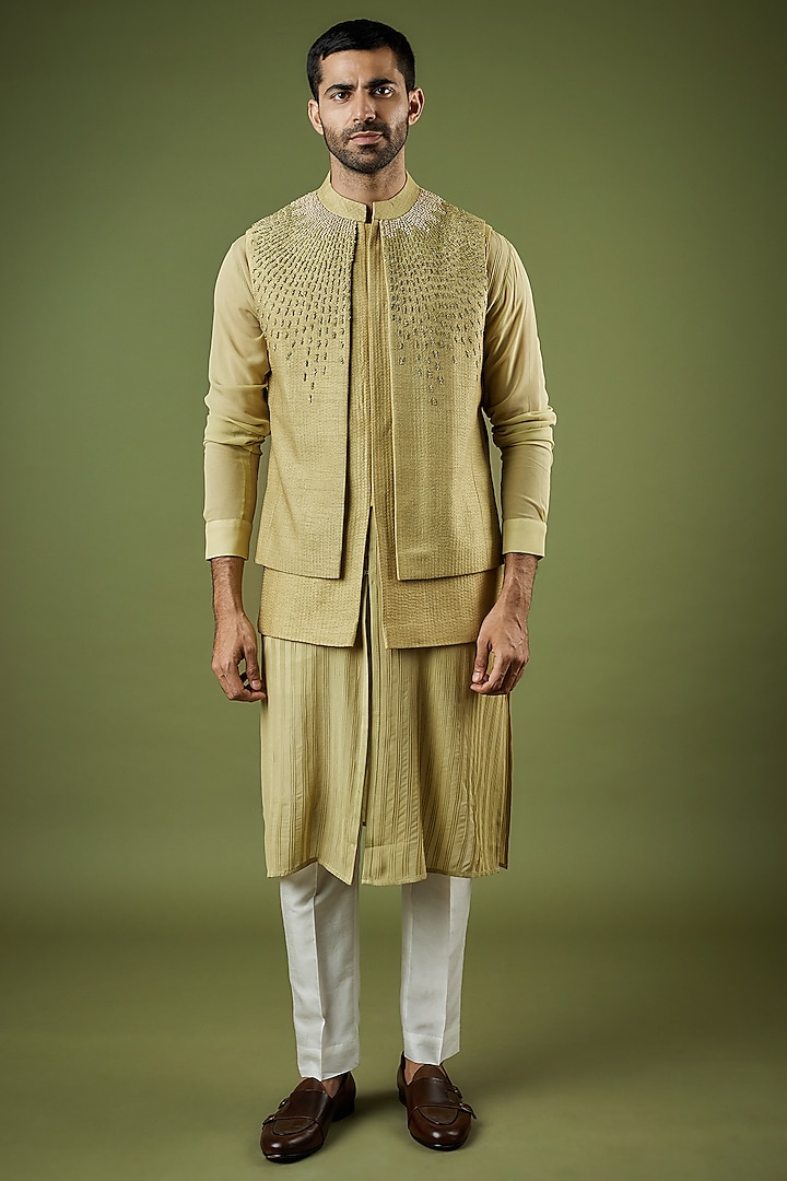 Leaf Green Viscose Dupion Embroidered Indowestern Set by Rohit Gandhi & Rahul Khanna Men at Pernia's Pop Up Shop