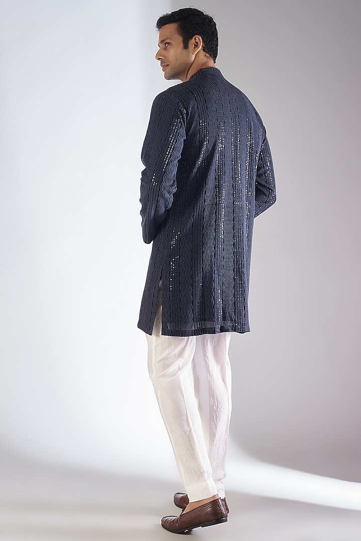 Navy Blue Chikankari Embroidered Kurta by Rohit Gandhi & Rahul Khanna Men at Pernia's Pop Up Shop