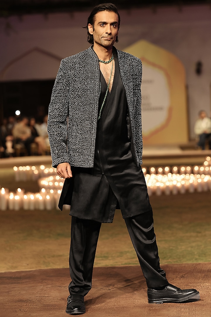 Black Viscose Hand Embellished Groom Bandhgala Set by Rohit Gandhi & Rahul Khanna Men at Pernia's Pop Up Shop