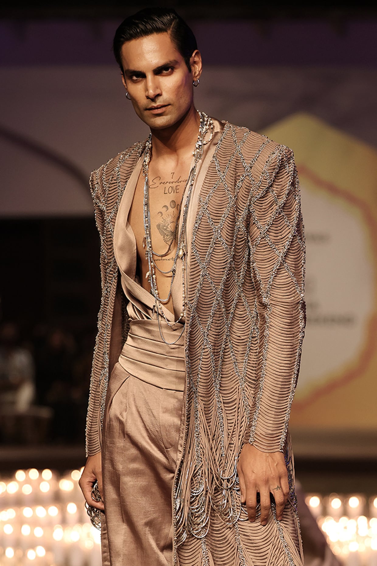 【中古】Rohit Gandhi + Rahul Khanna ロヒットガンジーラフルカンナ ジャケット 半袖 サイズM レディースS20＿s-0306-r20 Jackets – Rohit Gandhi & Rahul Khanna