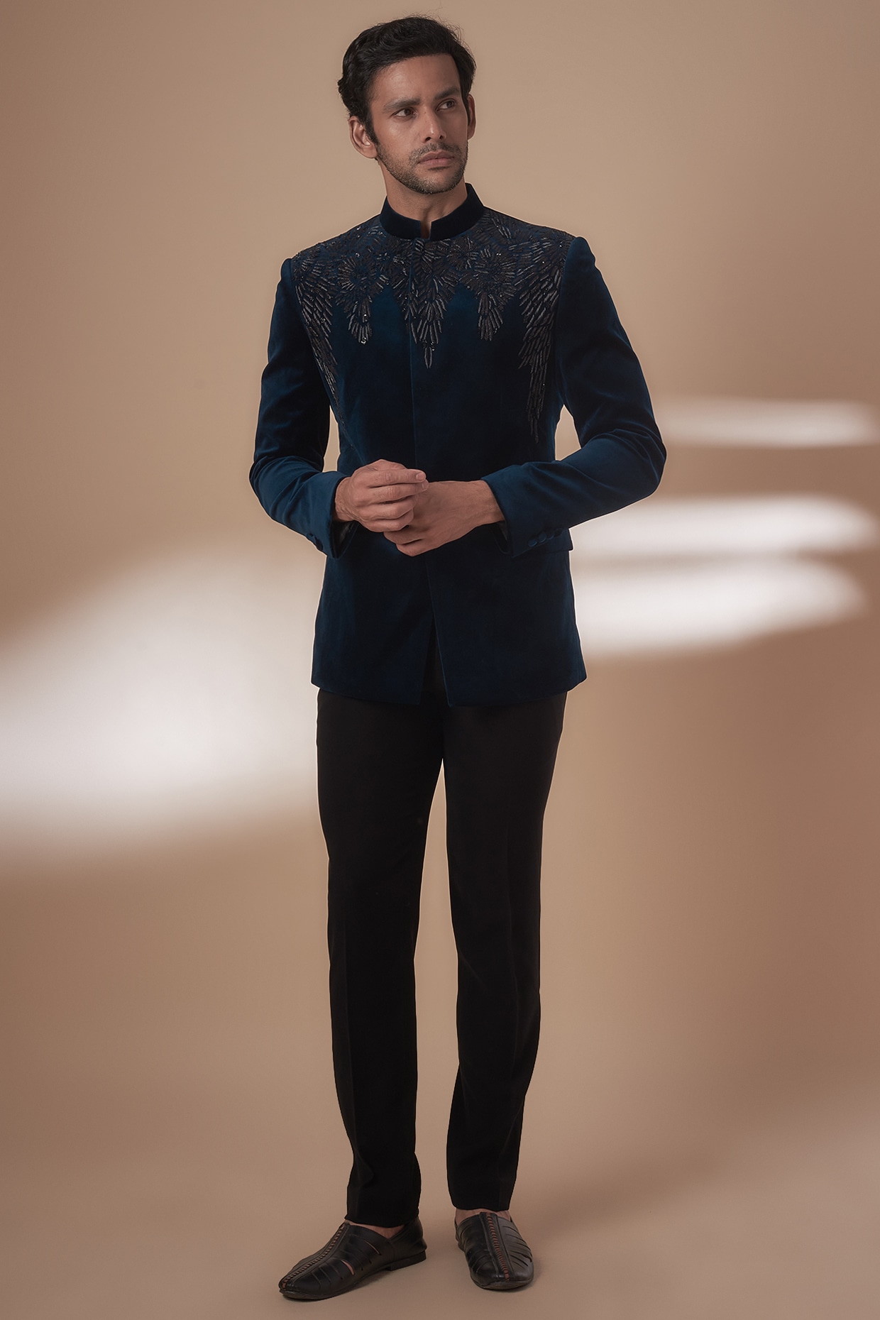 Louis Philippe Navy Blue Regular Fit Texture Two Piece Suit
