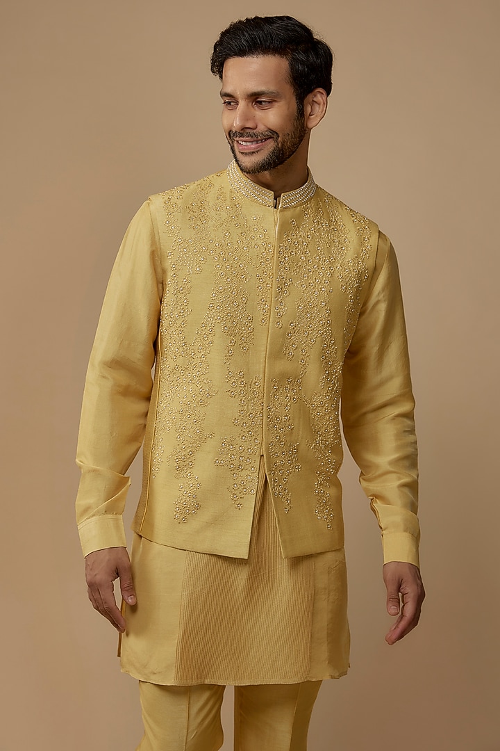 Yellow Cotton Hand Embroidered Nehru Jacket Set by Rohit Gandhi & Rahul Khanna Men at Pernia's Pop Up Shop