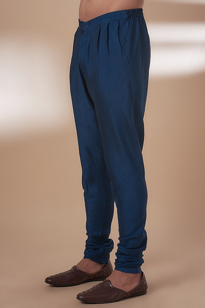 Galaxy Blue Silk Embroidered Wedding Indowestern Set by Rohit Gandhi & Rahul Khanna Men at Pernia's Pop Up Shop
