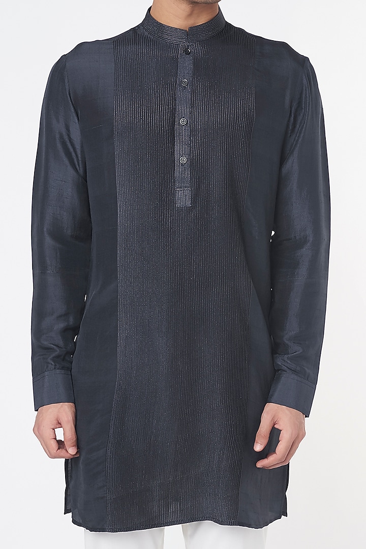 Navy Blue Cotton Silk Kurta by Rohit Gandhi & Rahul Khanna Men at Pernia's Pop Up Shop
