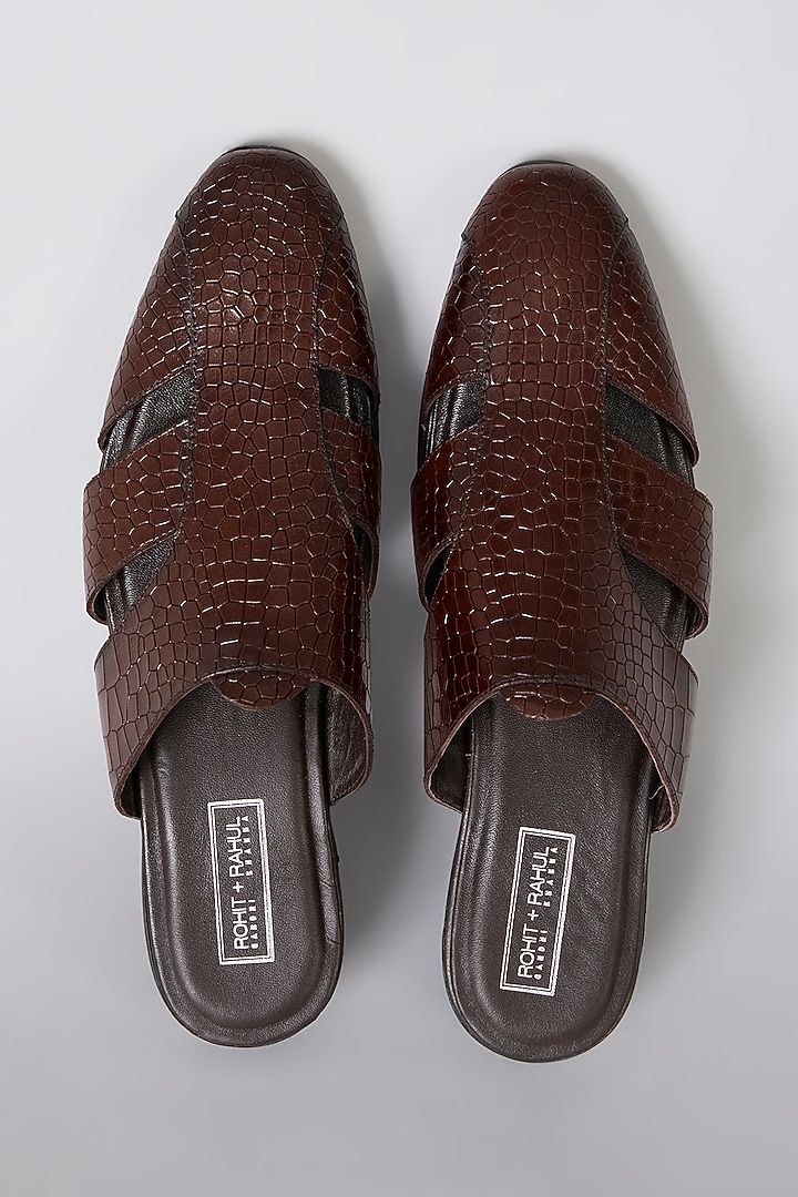 Brown Leather Shoes by Rohit Gandhi & Rahul Khanna Men at Pernia's Pop Up Shop
