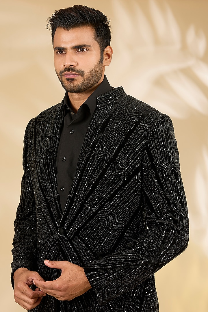 Black Silk Velvet Embellished Jacket Set by Rohit Gandhi & Rahul Khanna Men at Pernia's Pop Up Shop