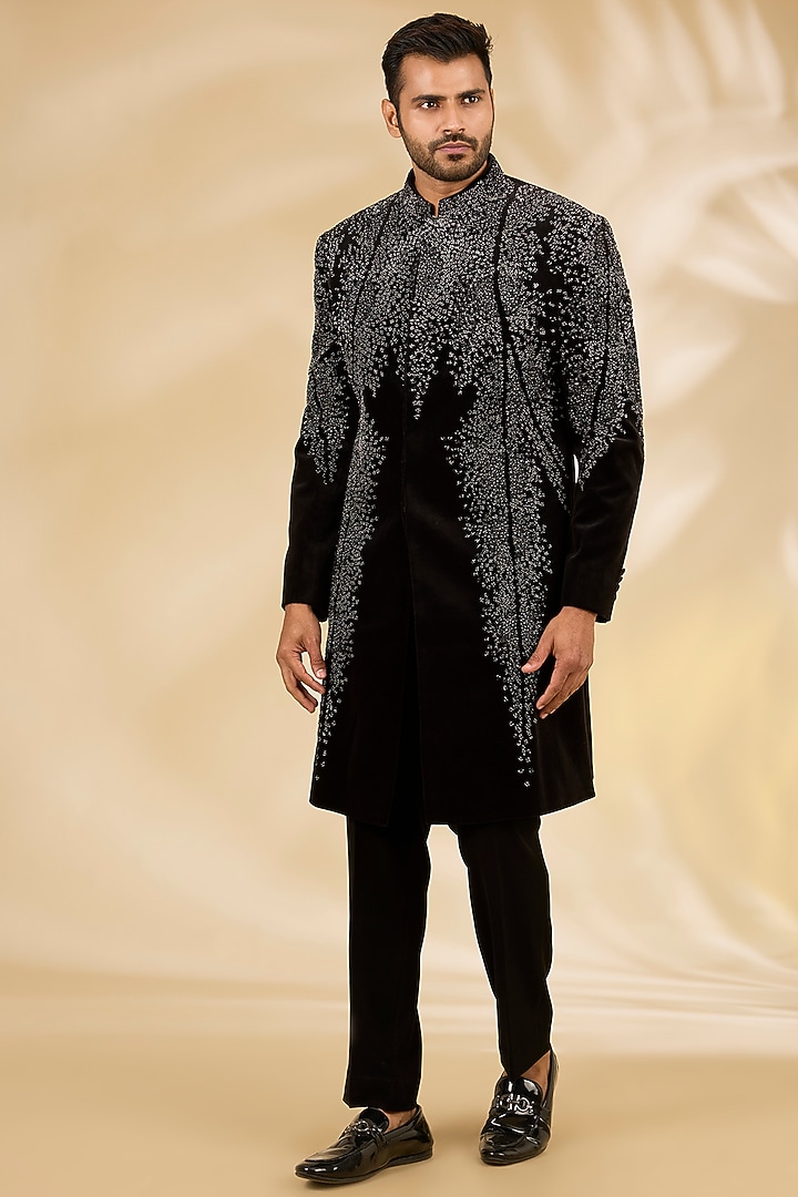 Black Velvet Groom Sherwani Set by Rohit Gandhi & Rahul Khanna Men at Pernia's Pop Up Shop
