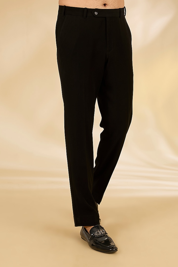 Black Velvet Groom Sherwani Set by Rohit Gandhi & Rahul Khanna Men at Pernia's Pop Up Shop