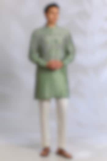 Fern Green Gusseted Cotton Kurta by Rohit Gandhi & Rahul Khanna Men at Pernia's Pop Up Shop