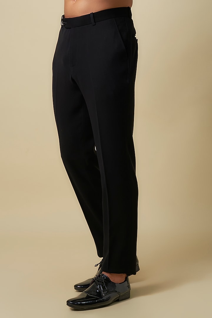 Black Velvet Metallic Cut Bead Embroidered Tuxedo Set by Rohit Gandhi & Rahul Khanna Men at Pernia's Pop Up Shop