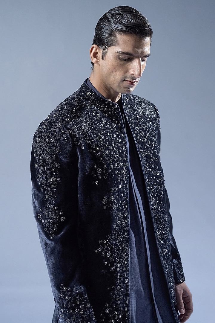 French Navy Velvet Floral Embroidered Groom Sherwani Set by Rohit Gandhi & Rahul Khanna Men at Pernia's Pop Up Shop