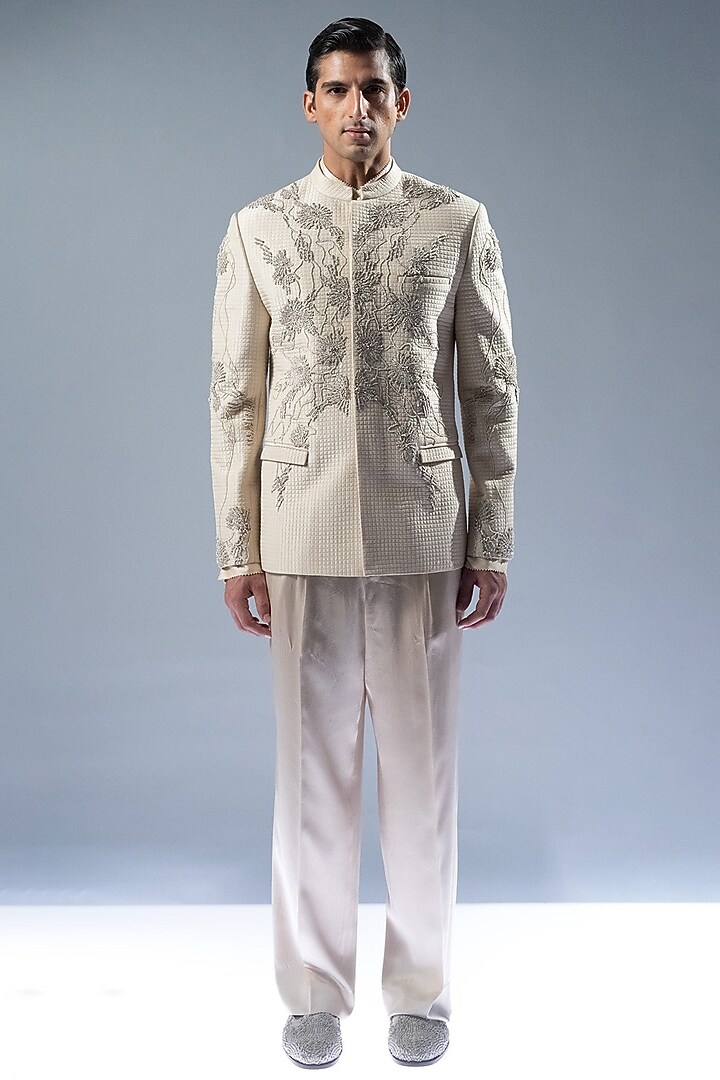 Ecru Silk Embroidered Groom Bandhgala Set by Rohit Gandhi & Rahul Khanna Men at Pernia's Pop Up Shop