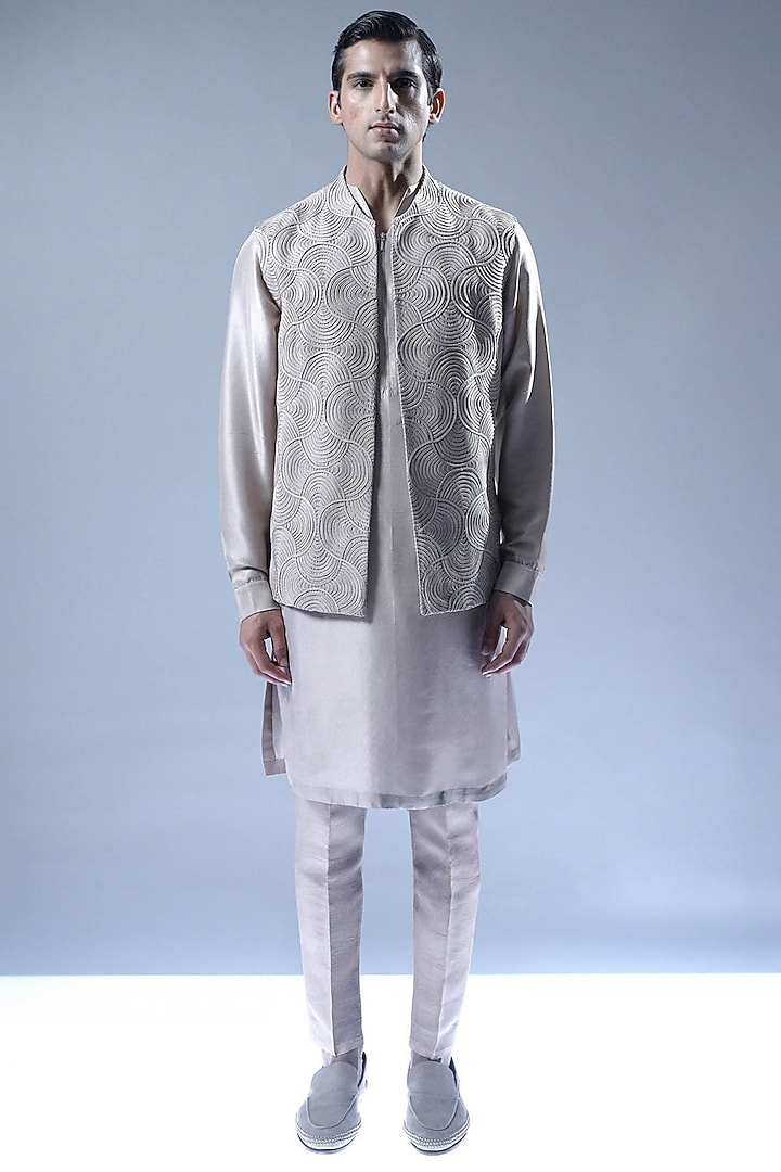 Ivory Viscose Dupion Groom Indowestern Set by Rohit Gandhi & Rahul Khanna Men at Pernia's Pop Up Shop