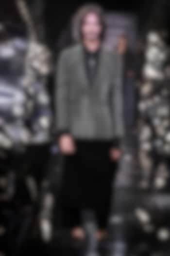 Black Georgette Crystal Embroidered Jacket by Rohit Gandhi & Rahul Khanna Men at Pernia's Pop Up Shop