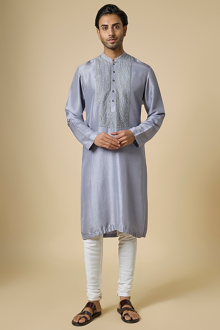 Blue Silk Kurta Set by Rohit Gandhi & Rahul Khanna Men at Pernia's Pop Up Shop