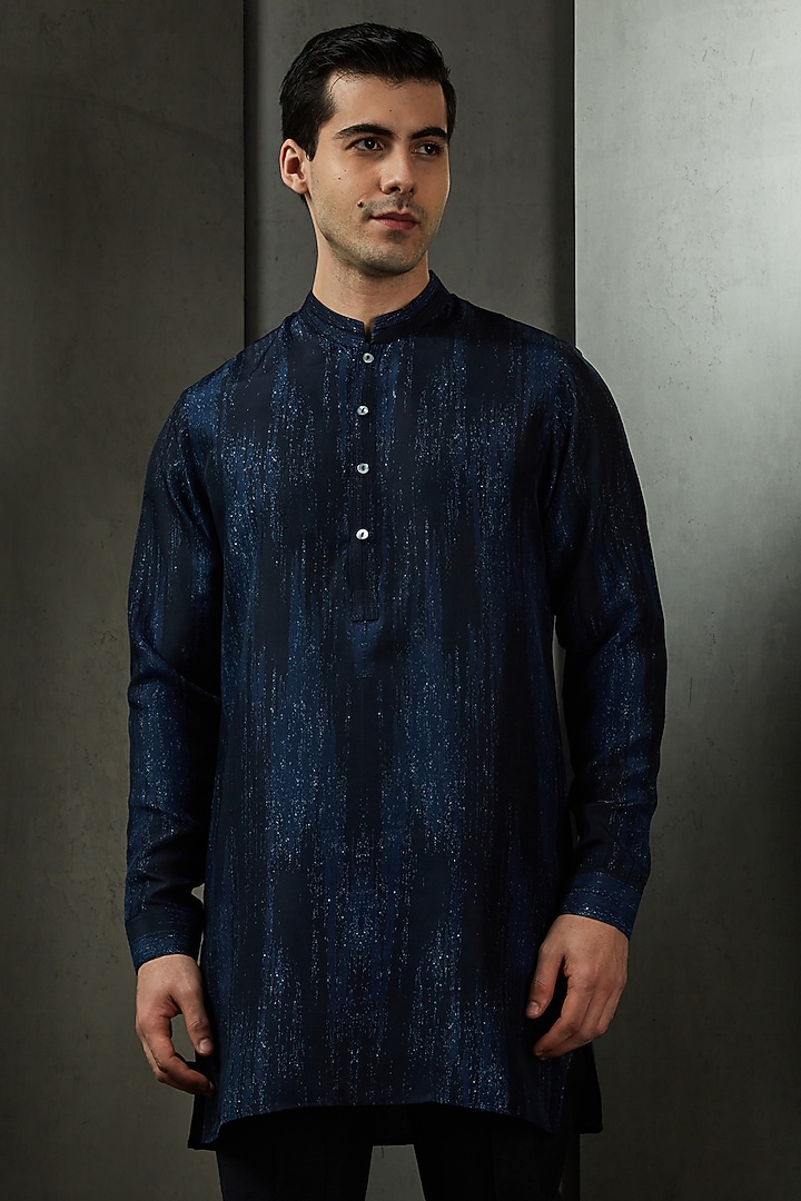 Blue Viscose Dupion Printed Kurta by Rohit Gandhi & Rahul Khanna Men at Pernia's Pop Up Shop
