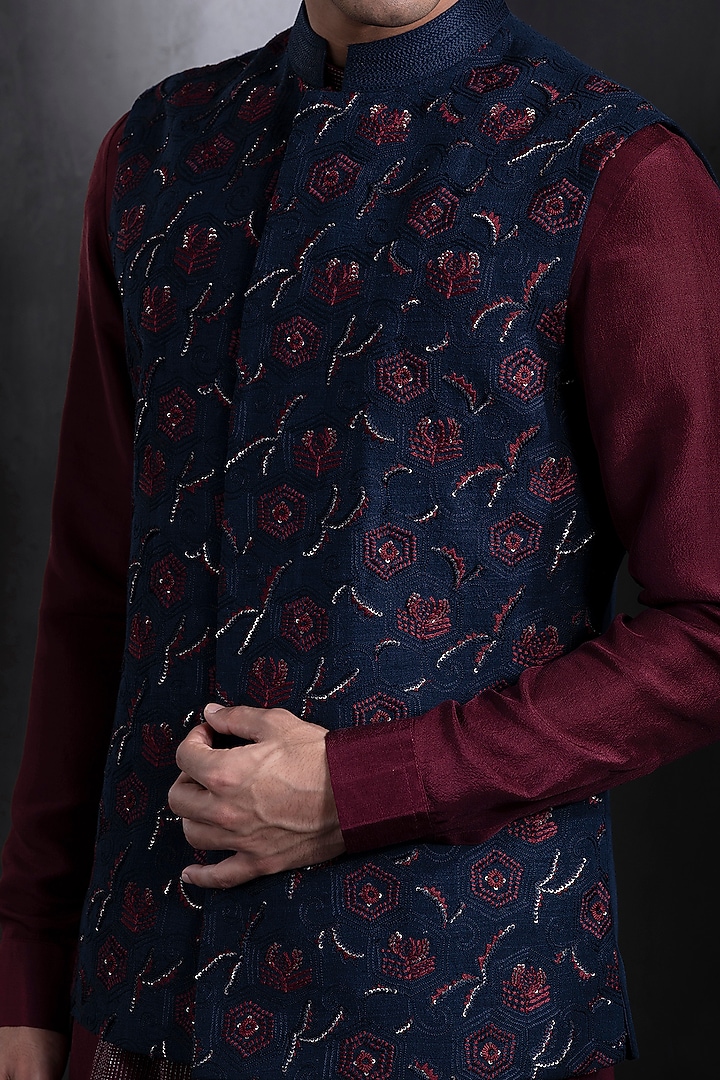 Midnight Blue Cotton Aztec Embroidered Nehru Jacket Set by Rohit Gandhi & Rahul Khanna Men at Pernia's Pop Up Shop