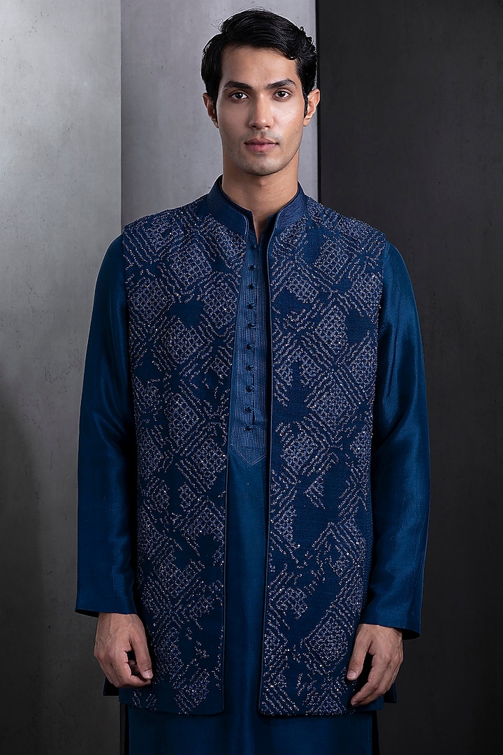 Galaxy Blue Silk Hand Embroidered Nehru Jacket Set by Rohit Gandhi & Rahul Khanna Men at Pernia's Pop Up Shop