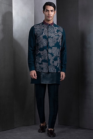 Bottle Green Cotton Embroidered Nehru Jacket Set by Rohit Gandhi & Rahul Khanna Men