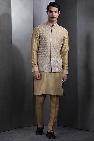 Leaf Green Silk Embroidered Nehru Jacket Set by Rohit Gandhi & Rahul Khanna Men