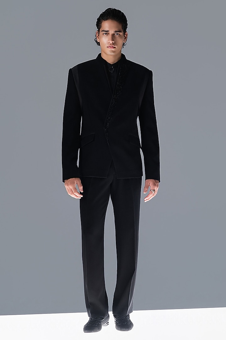 Black Crepe Embellished Groom Bandhgala Set by Rohit Gandhi & Rahul Khanna Men at Pernia's Pop Up Shop