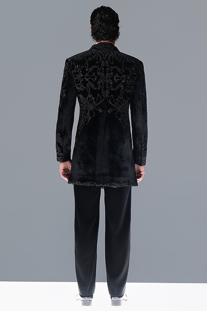 Black Silk Velvet Hand Embroidered Groom Bandhgala Set by Rohit Gandhi & Rahul Khanna Men at Pernia's Pop Up Shop