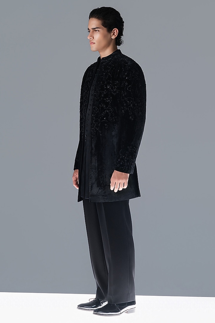 Black Silk Velvet Hand Embellished Groom Sherwani Set by Rohit Gandhi & Rahul Khanna Men at Pernia's Pop Up Shop
