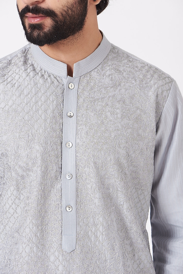Sky Blue Embroidered Kurta Set by Rohit Gandhi & Rahul Khanna Men at Pernia's Pop Up Shop