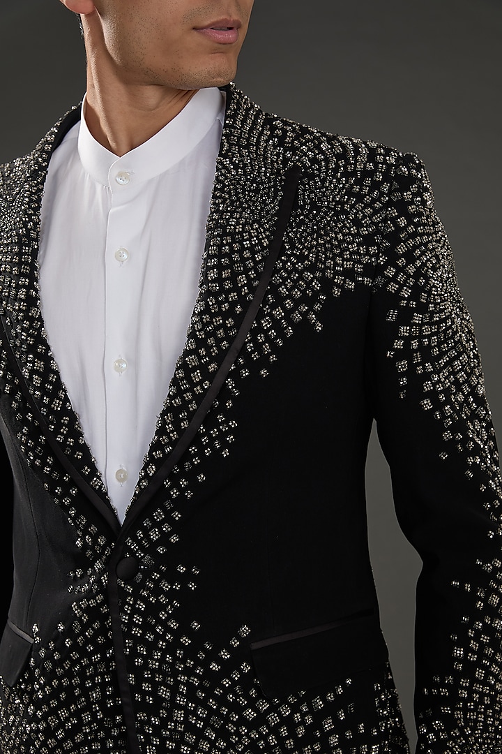 Black Suiting Cut-Beads Embroidered Tuxedo by Rohit Gandhi & Rahul Khanna Men at Pernia's Pop Up Shop