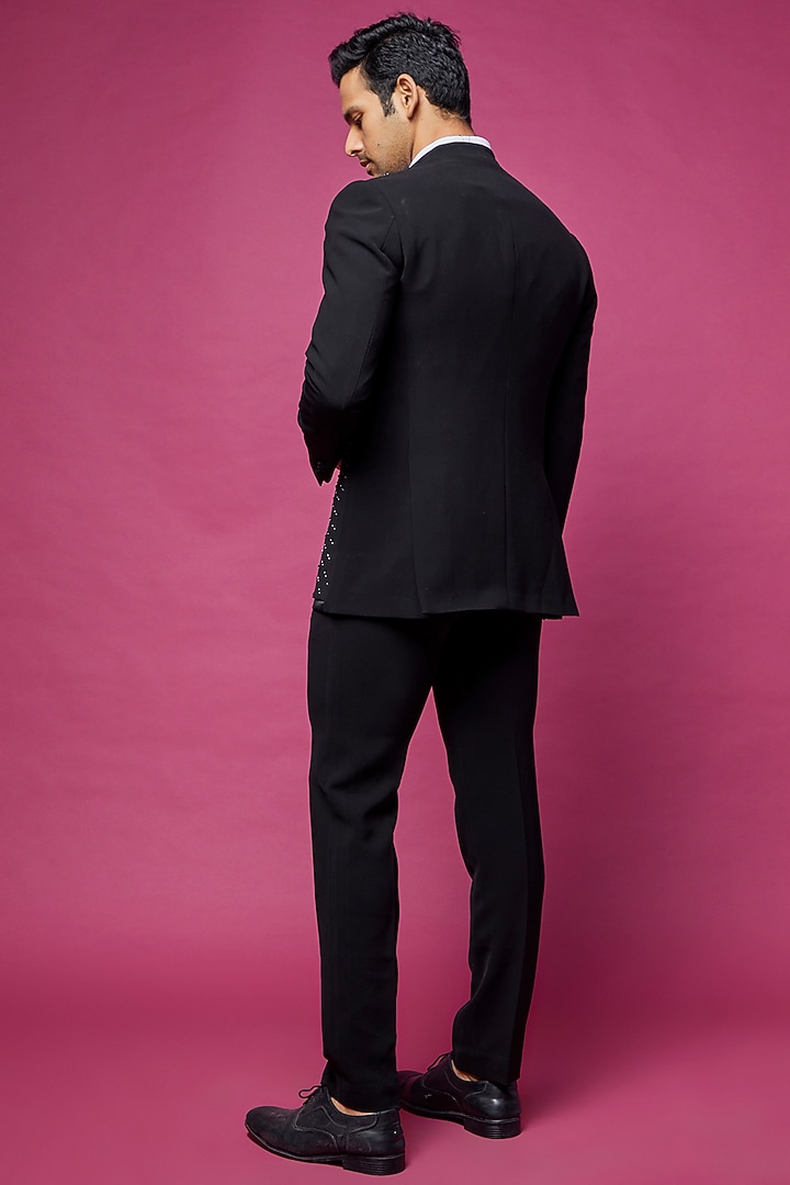 Black Crepe Embellished Tuxedo Set by Rohit Gandhi & Rahul Khanna Men at Pernia's Pop Up Shop