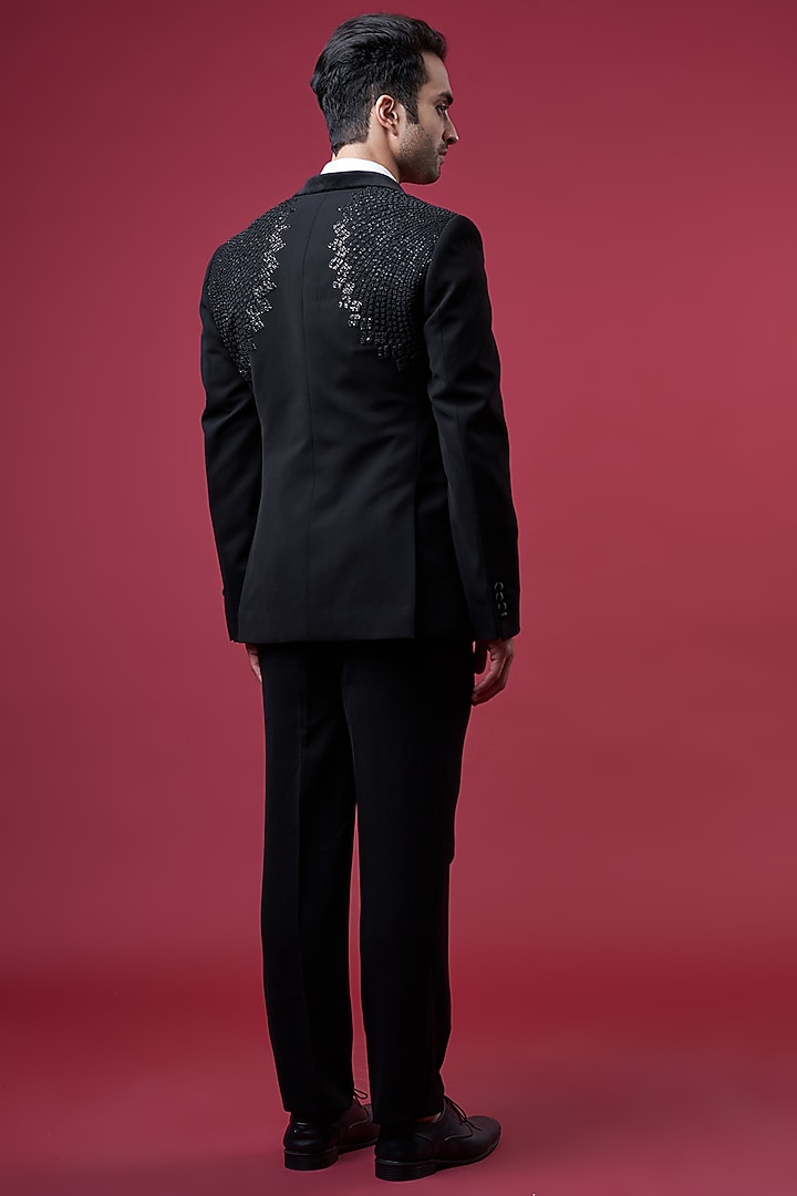 Black Crepe Embellished Tuxedo Set by Rohit Gandhi & Rahul Khanna Men at Pernia's Pop Up Shop