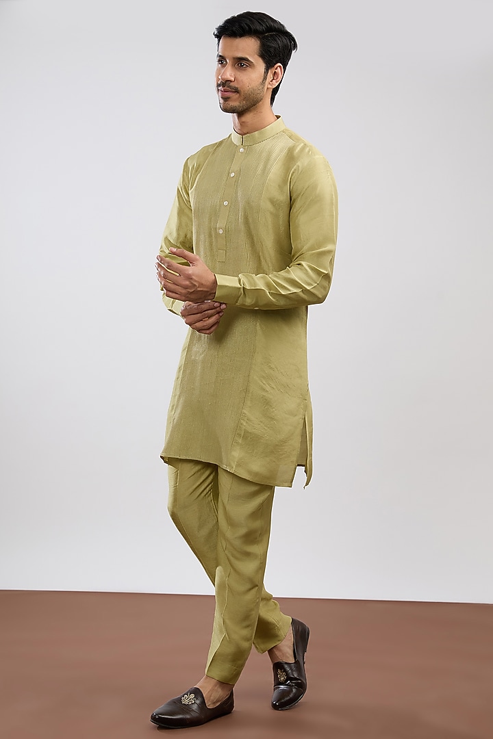 Leaf Green Silk Embroidered Bundi Jacket Set by Rohit Gandhi & Rahul Khanna Men at Pernia's Pop Up Shop